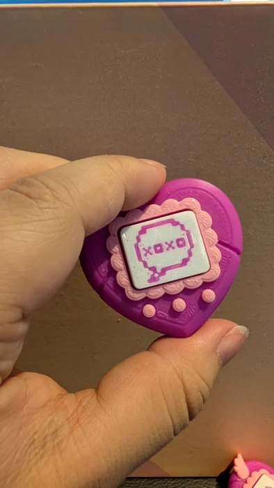 Herz-Tamagotchi-Fidget-Clicker 3D gedruckt