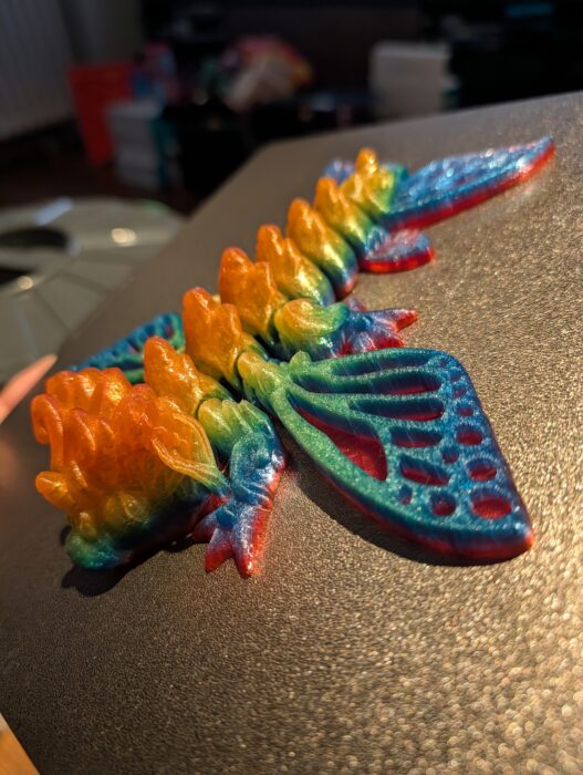 3D gedruckter Rainbow-Butterfly Dragon